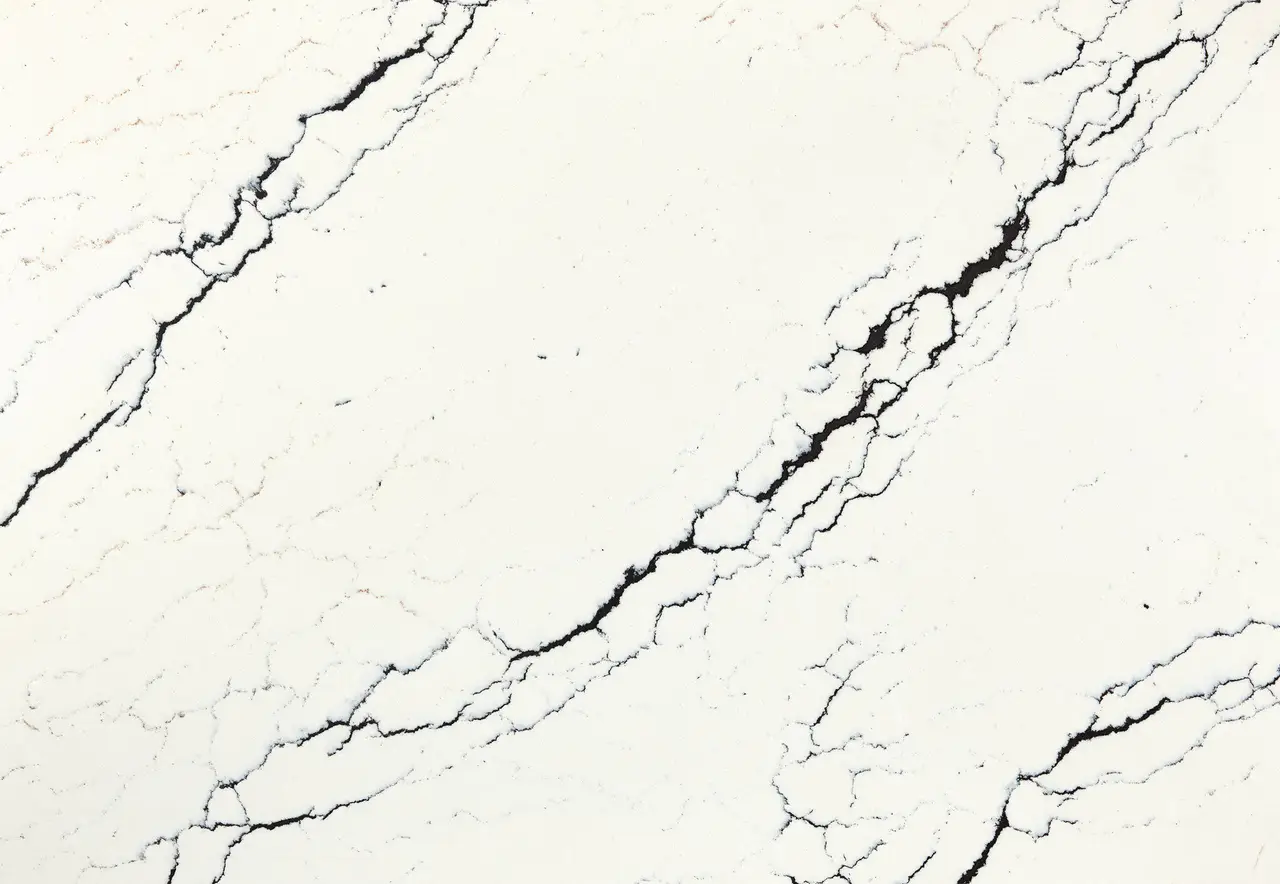 Inverness Platinum™ Quartz Countertop Slab Detail