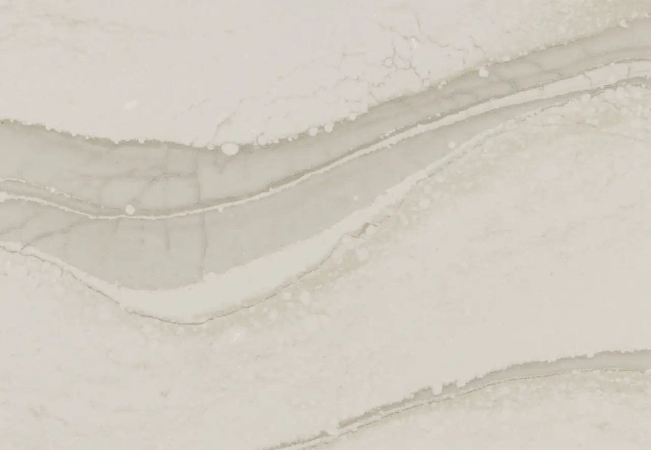Brittanicca Warm™ Similar Design Slab